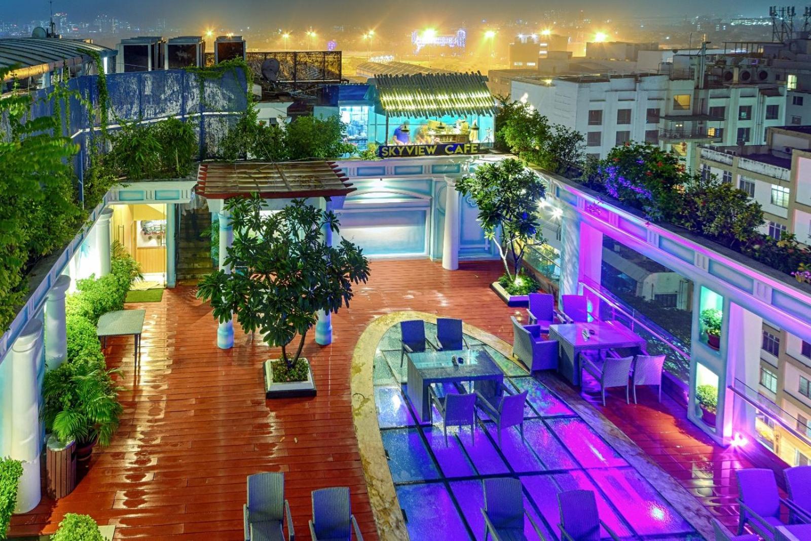 De Sovrani Hotel Calcutta Buitenkant foto